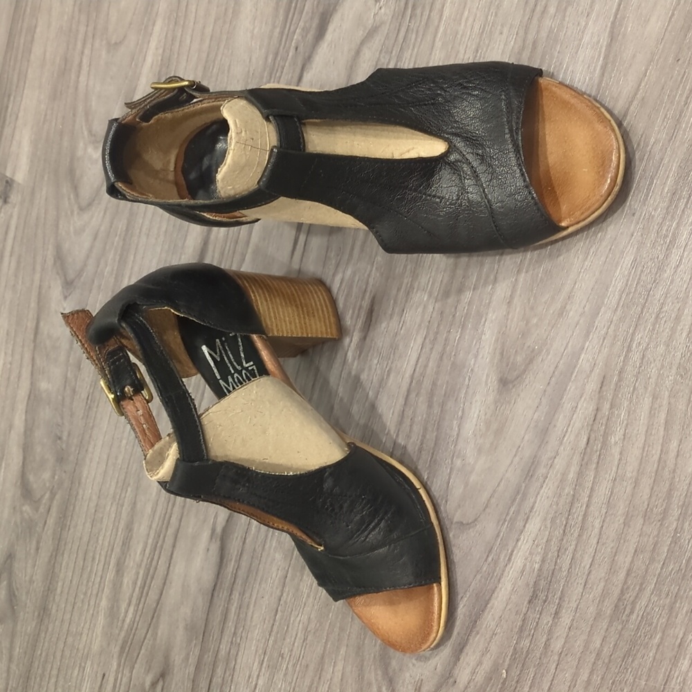 Miz Mooz Elegant Black Leather Women's Sandals, Size 36 (fits 6.5)